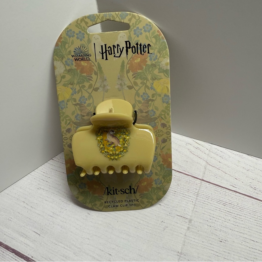 New Kitsch x Kitsch Harry Potter HUFFLEPUFF Hair Claw Clip Yellow
